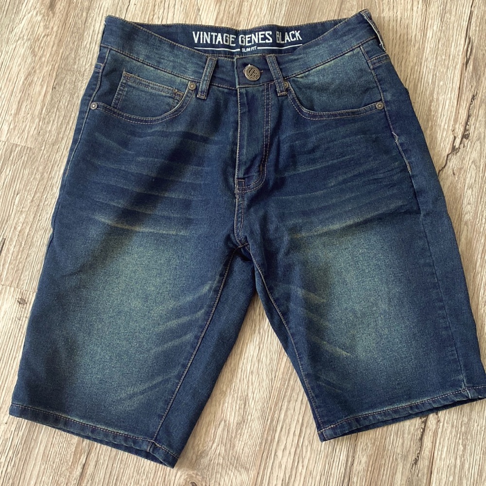 Jean shorts brand new size 28